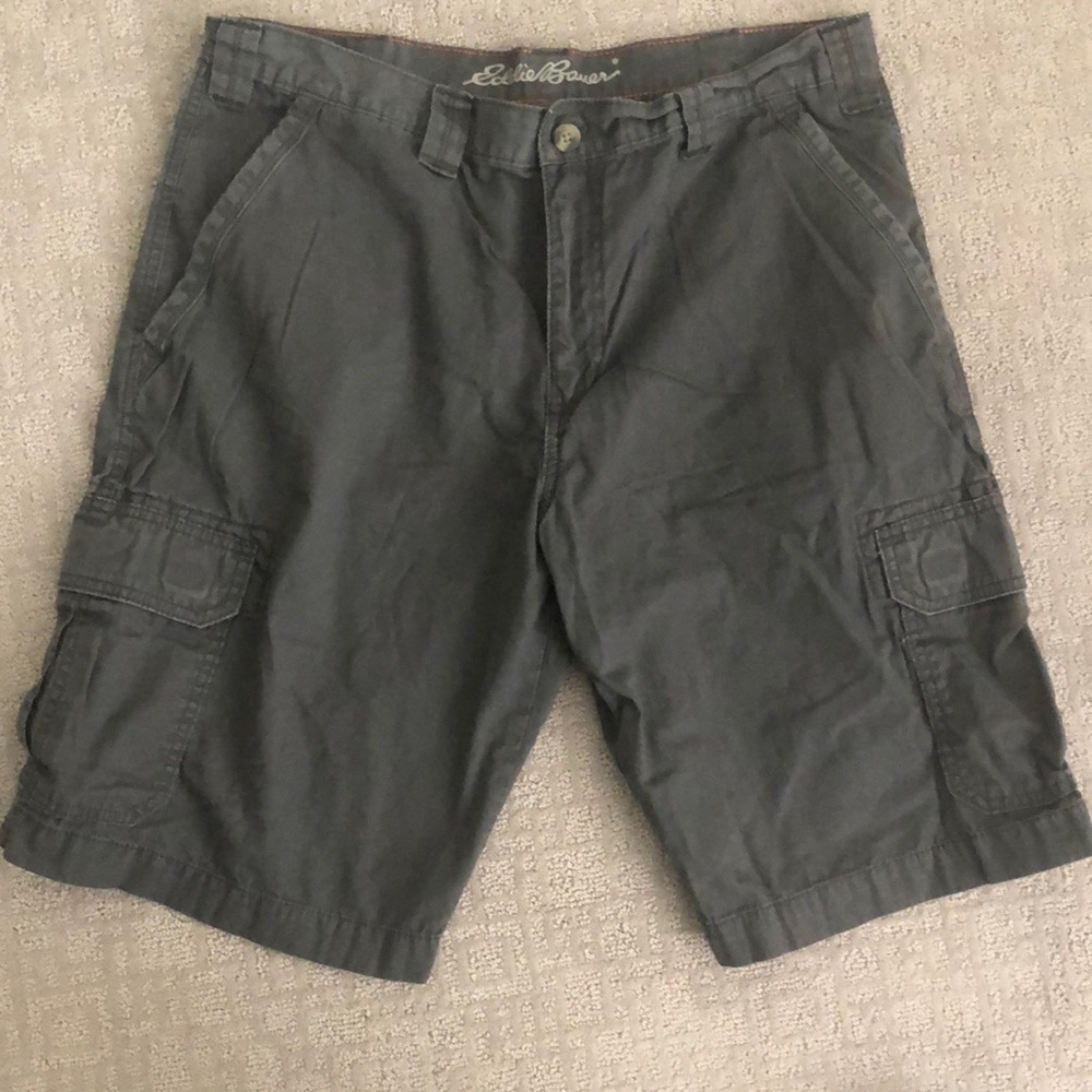 Eddie Bauer men’s cargo shorts